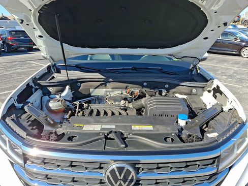 Used 2022 Volkswagen Atlas SE image 30