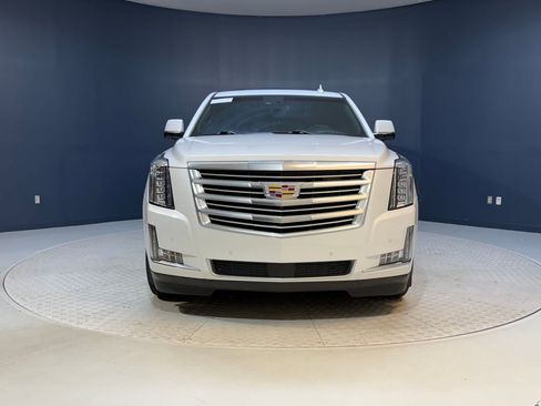 Used 2017 Cadillac Escalade Platinum AWD/4WD image 6