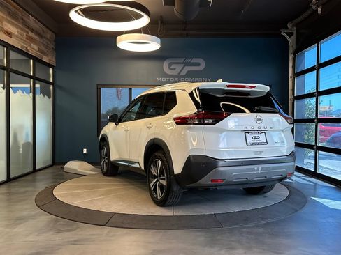 Used 2021 Nissan Rogue SL AWD/4WD image 5