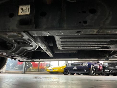 Used 2019 Ford F150 Lariat w/ Equipment Group 502A Luxury image 16