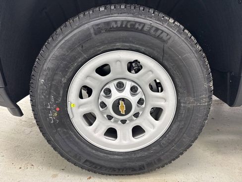 Used 2026 Chevrolet Silverado 2500 W/T w/ WT Convenience Package image 36