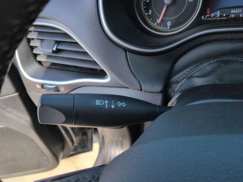 Used 2021 Jeep Cherokee Trailhawk image 34