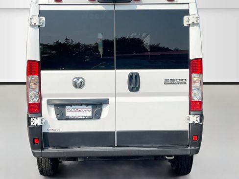 Used 2023 RAM ProMaster 2500 FWD image 6