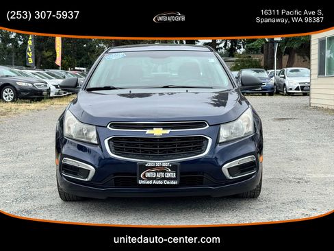 Used 2011 Chevrolet Cruze LS w/ Connectivity Package image 2