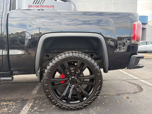 Used 2017 GMC Sierra 1500 SLT w/ All Terrain X Package image 30