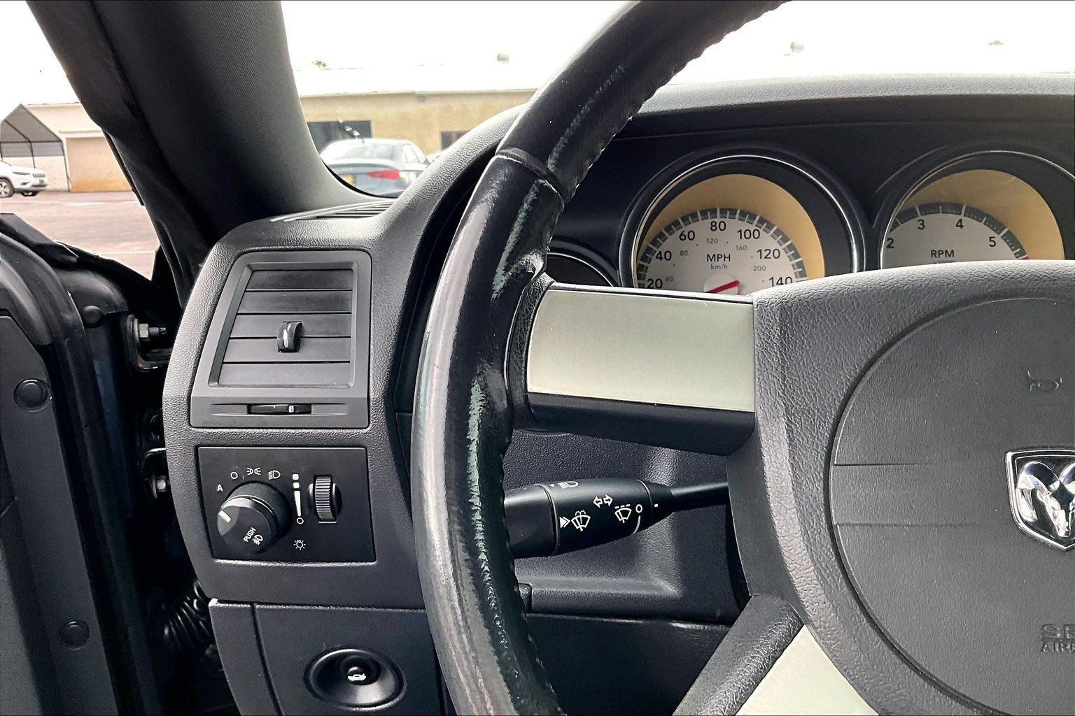 Used 2010 Dodge Challenger R/T RWD image 19