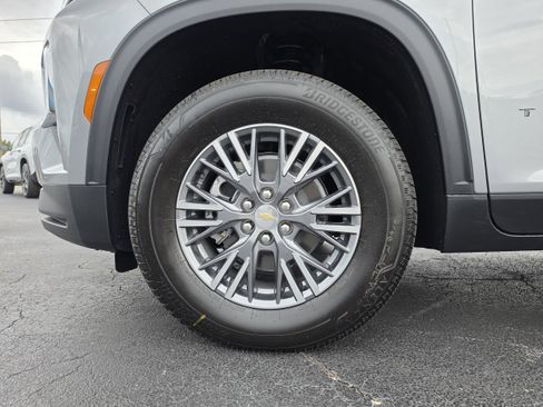 New 2026 Chevrolet Traverse LT FWD image 36
