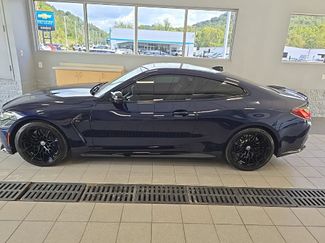 Used 2022 BMW M4 Competition w/ Executive Package RWD video 2