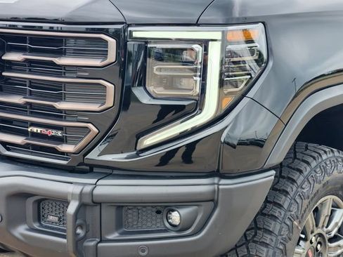 New 2026 GMC Sierra 1500 AT4X AWD/4WD image 8