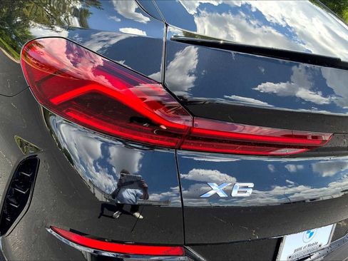 Certified 2026 BMW X6 xDrive40i w/ Climate Comfort Package AWD/4WD image 11