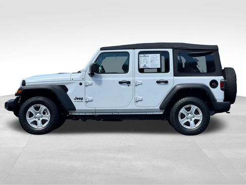 Used 2022 Jeep Wrangler Unlimited Sport AWD/4WD image 4