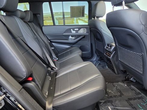 Certified 2022 Mercedes-Benz GLS 450 4MATIC w/ AMG Line Exterior image 19