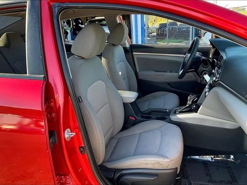 Used 2020 Hyundai Elantra SEL image 7