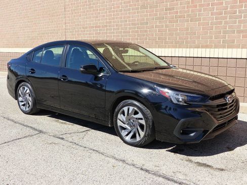 Used 2024 Subaru Legacy Limited image 11