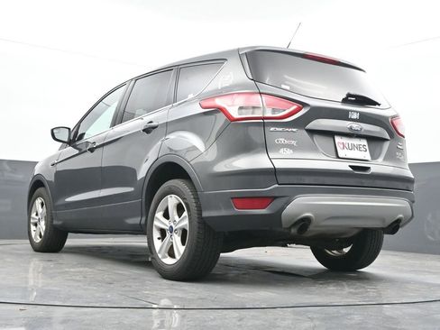 Used 2016 Ford Escape SE image 26