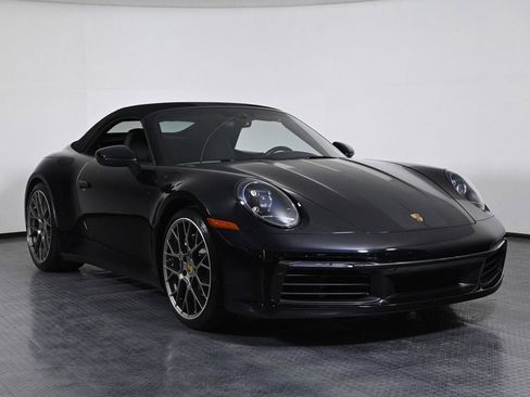 Used 2022 Porsche 911 Carrera RWD image 9