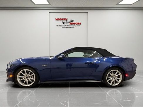 Used 2024 Ford Mustang GT Premium RWD image 4