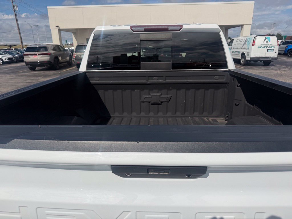 Used 2021 Chevrolet Silverado 1500 LT AWD/4WD image 18