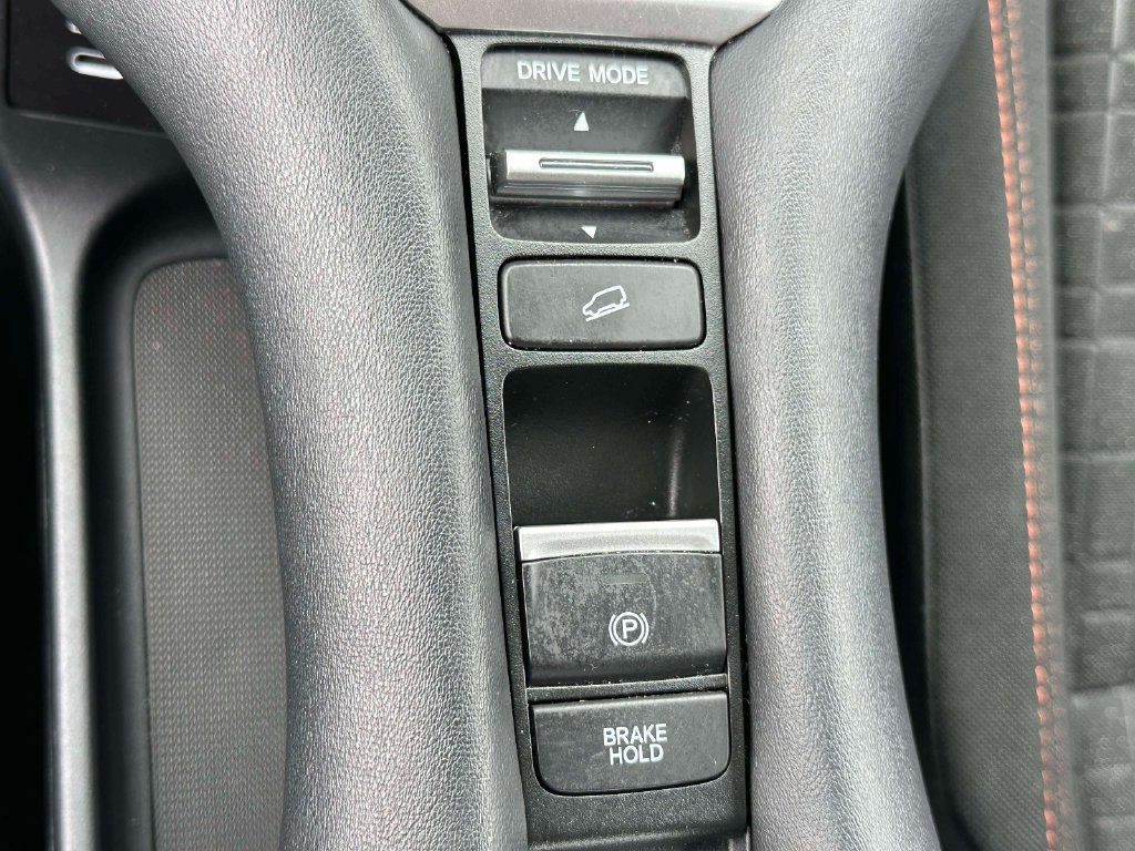 Certified 2025 Honda HR-V Sport image 24
