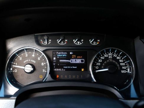 Used 2012 Ford F150 XLT w/ XLT Chrome Pkg image 26