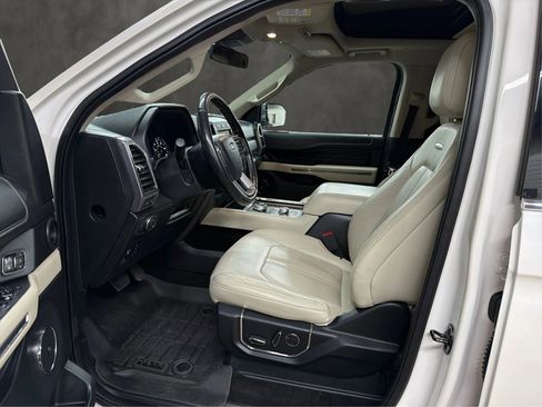 Used 2019 Ford Expedition Max Platinum AWD/4WD image 13