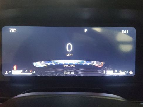 Used 2024 Jeep Grand Cherokee Limited w/ Black Appearance Package image 32