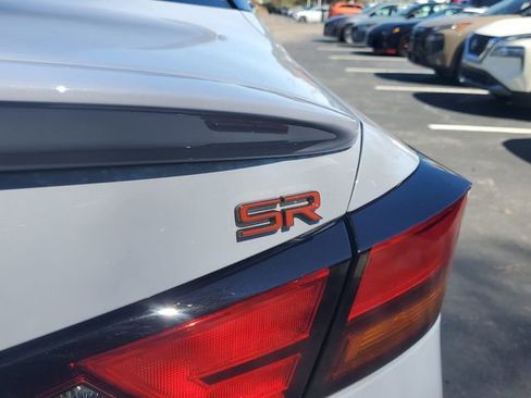 Used 2025 Nissan Altima 2.5 SR image 5