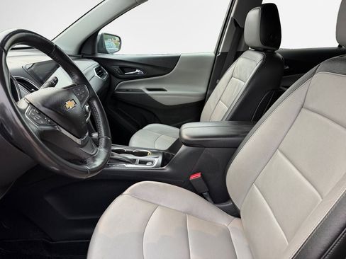 Used 2020 Chevrolet Equinox Premier AWD/4WD image 12