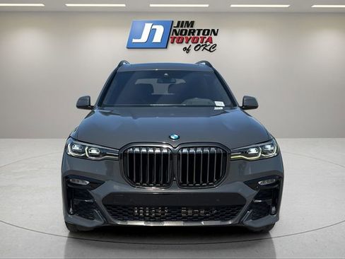 Used 2022 BMW X7 xDrive40i w/ M Sport Package image 2
