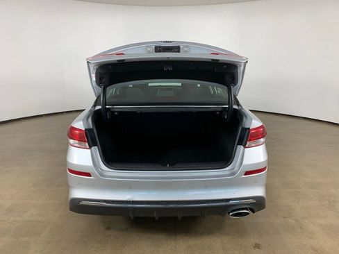 Used 2019 Kia Optima LX w/ LX 17" Wheel Package FWD image 12