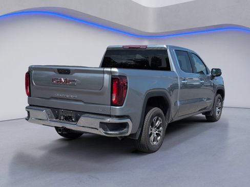 Used 2026 GMC Sierra 1500 SLT RWD image 3