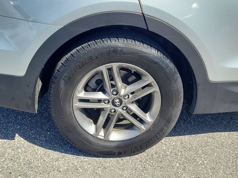 Used 2018 Hyundai Santa Fe Sport FWD image 5