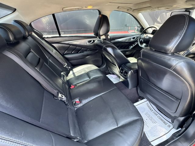 Used 2016 INFINITI Q50 Premium w/ Driver Assistance Package RWD image 21