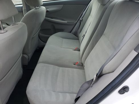 Used 2010 Toyota Corolla LE image 13