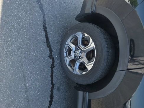 Used 2018 Honda CR-V EX image 11