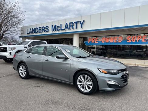 Used 2023 Chevrolet Malibu LT image 1