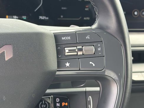 Used 2025 Kia EV9 GT-Line image 10