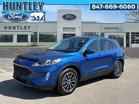 Used 2022 Ford Escape SEL w/ Class II Trailer Tow Package image 1