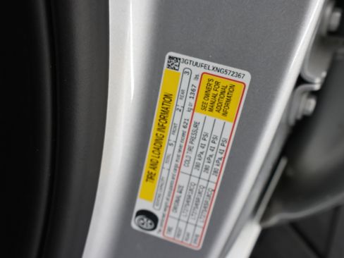 Used 2022 GMC Sierra 1500 AT4X image 62