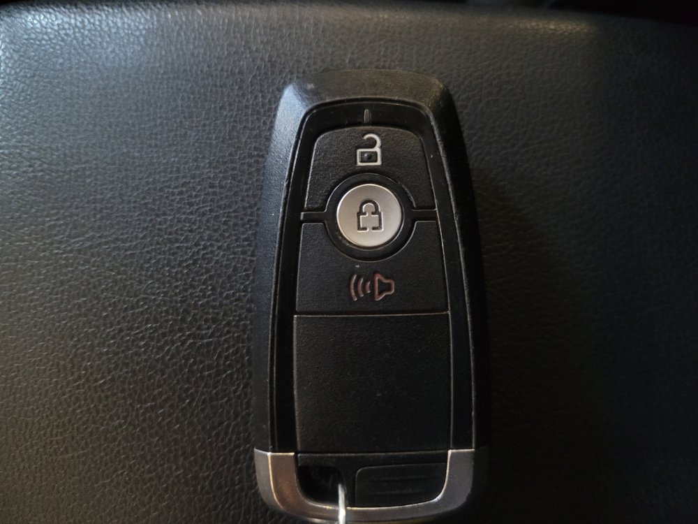 Used 2020 Ford EcoSport SE FWD image 32