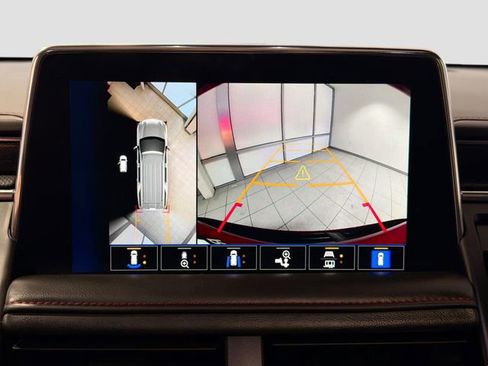 Used 2024 Chevrolet Tahoe RST w/ Luxury Package image 14