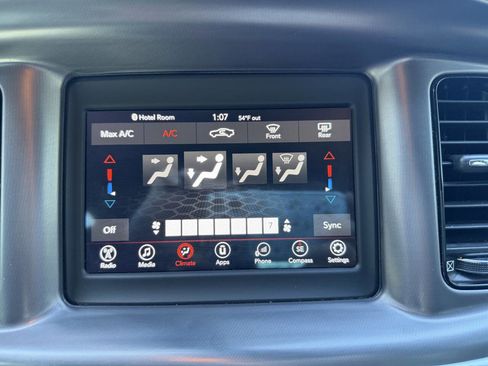 Used 2019 Dodge Charger SXT w/ Blacktop Package image 14