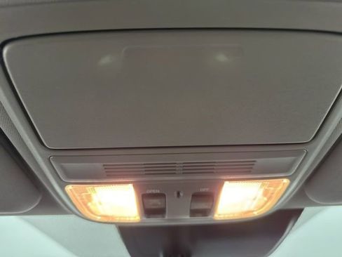 Used 2021 Honda CR-V EX image 32