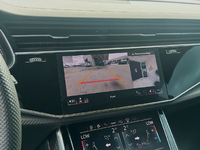 Used 2024 Audi SQ8 Prestige AWD/4WD image 14
