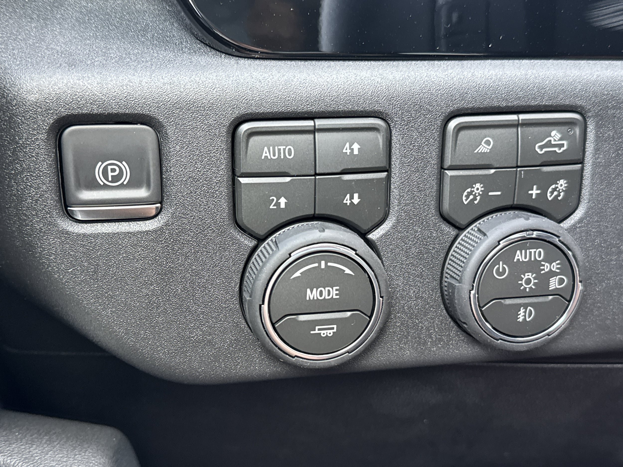 New 2026 Chevrolet Silverado 1500 RST w/ RST All Star Premium Package AWD/4WD image 35
