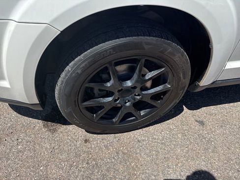 Used 2016 Dodge Journey SXT w/ Blacktop Package FWD image 8