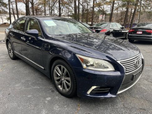 Used 2013 Lexus LS 460 AWD image 2