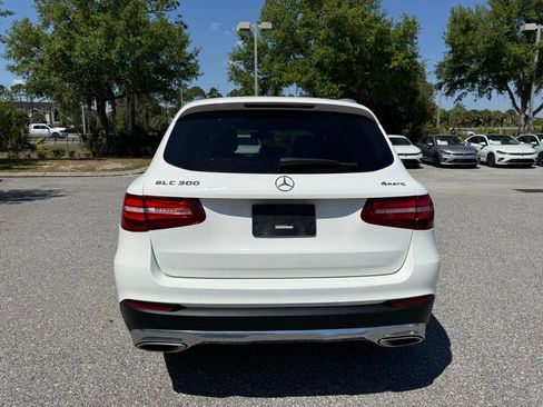 Used 2019 Mercedes-Benz GLC 300 4MATIC w/ Premium Package image 15