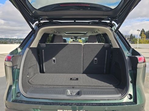 New 2026 INFINITI QX60 Luxe w/ Cargo Package image 16