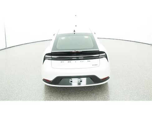 New 2026 Toyota Prius Plug-In Hybrid FWD image 7